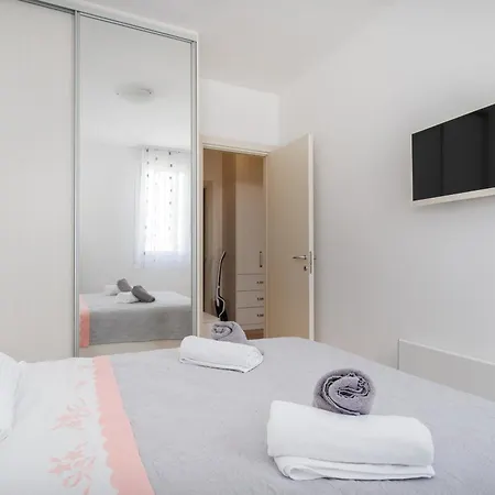 Lägenhet Away Split