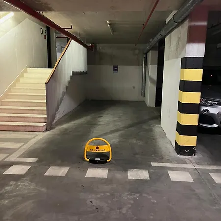 Διαμέρισμα Away